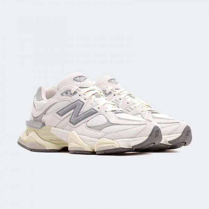 New Balance 960 Sneakers